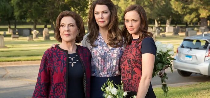 Lauren Graham Addresses the Chance of Another ‘Gilmore Girls’ Revival — And the ‘Problem’ It Faces 1