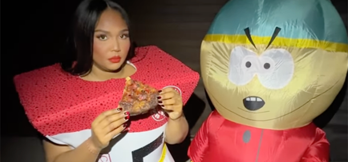 Lizzo wears Ozempic Halloween costume, mocking 'South Park' and trolls 1