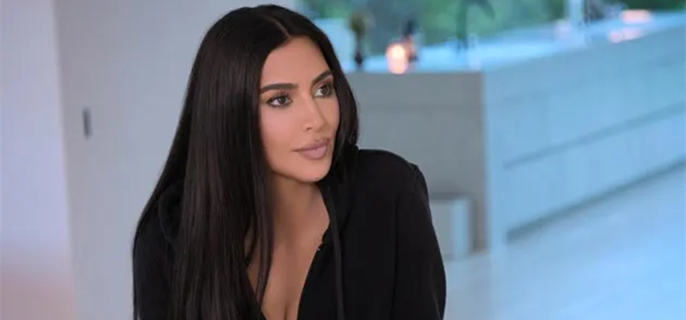 Kim Kardashian Advocates for Incarcerated Firefighters’ Pay Raise as Fires Devastate L.A. 1