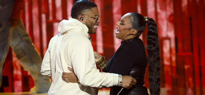 Ashanti and Nelly Share a Kiss on Stage as She Presents Him With 2025 iHeartRadio Landmark Award 1