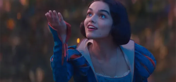 ‘Snow White’ Trailer: Rachel Zegler Meets the Seven Dwarfs, Defies the Evil Queen and Showcases Her Singing 1