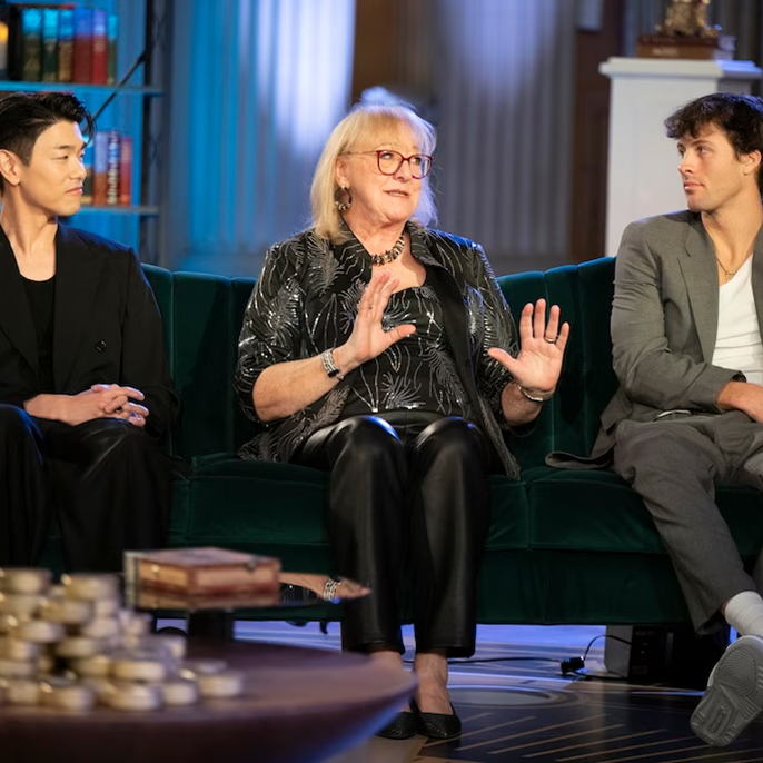 Why Kylie Kelce Was "Irked" by Donna Kelce's Experience on Traitors