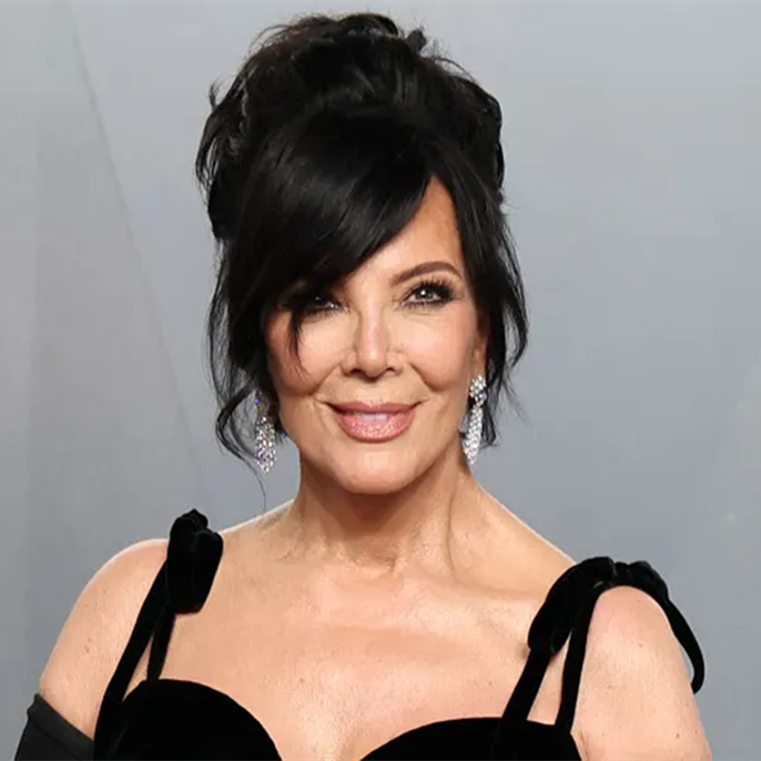 Kris Jenner Calls Rumors She&rsquo;s Upset with Her Facelift and Doctor Who Did It a 'Flat-Out Lie&rsquo;
