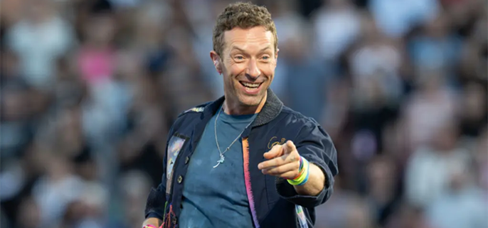 Coldplay fan reveals how much she made off viral kiss cam video of Andy Byron and Kristin Cabot 1