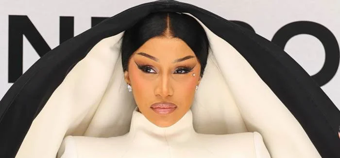 Cardi B denies assaulting security guard in court 1