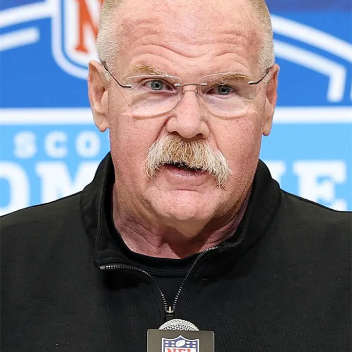 Andy Reid Says Taylor Swift Did 'Great Job with Handling It' After Being Booed at Super Bowl: 'A Tough Deal'