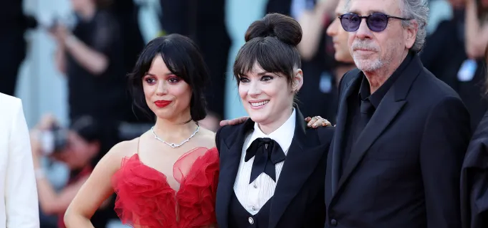 ‘Beetlejuice Beetlejuice’ Receives 4-Minute-Plus Ovation At Venice Film Festival World Premiere 1