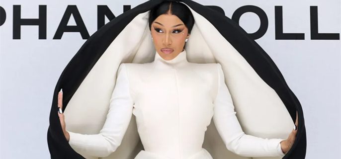 Cardi B Tells Gossips to ‘Get Off the Internet’ Amid Stefon Diggs Breakup Rumors: ‘Ignore the Bored’ 1