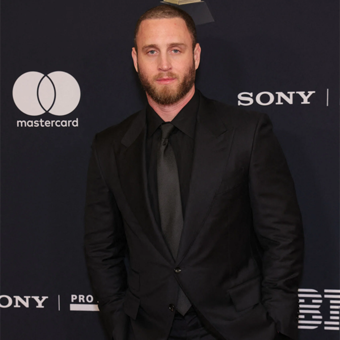 Chet Hanks Reveals He&rsquo;s Living in a &lsquo;Trailer Park,&rsquo; Says He&rsquo;s &lsquo;Probably the Youngest Person&rsquo; There