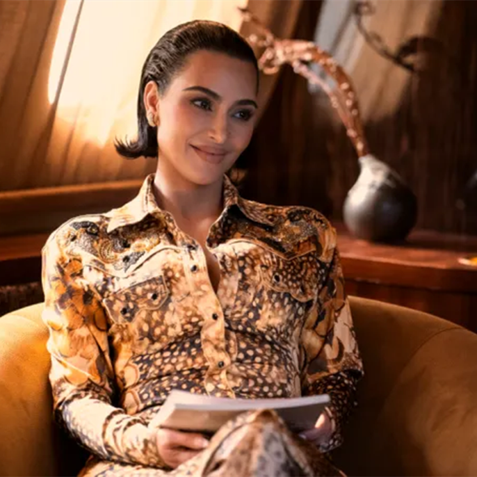 Kim Kardashian&rsquo;s &lsquo;All&rsquo;s Fair&rsquo; Bashed With Zero-Star Review and More Horrendous Reactions: &lsquo;This May Be the Worst TV Drama Ever&rsquo;