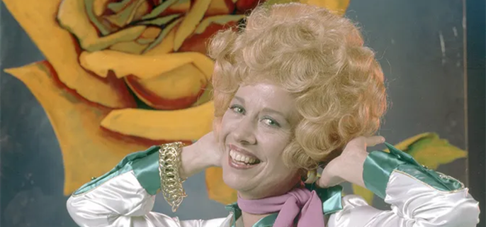 Polly Holliday, 'Alice' actress, dead at 88 1