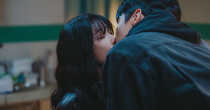Mary Kills People – K-drama Episode 2 1