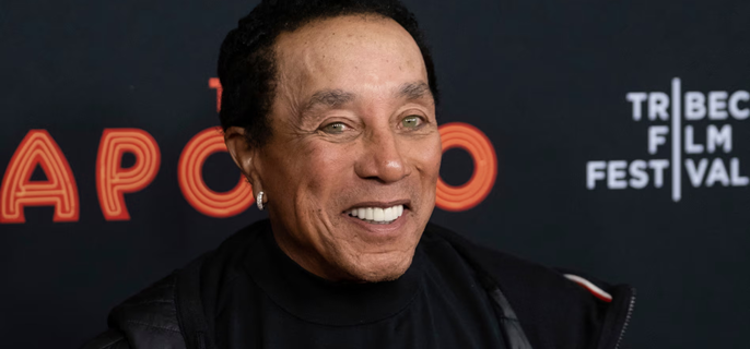 Smokey Robinson accused of sexual assault by four women in $50m lawsuit 1