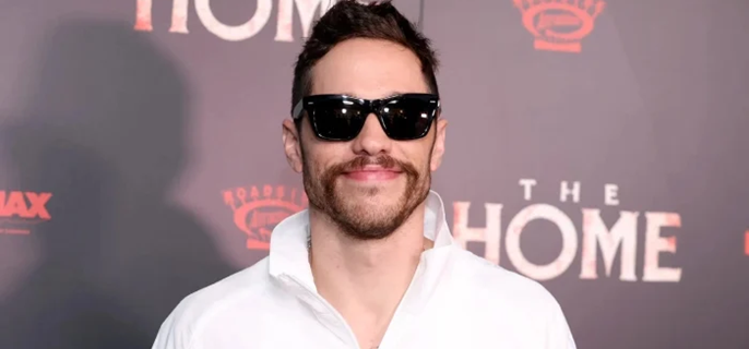 Pete Davidson over the moon about becoming father 1