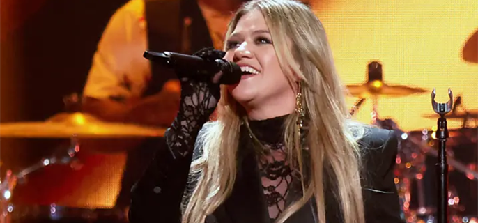 ‘Devastated’ Kelly Clarkson abruptly cancels first shows of Las Vegas residency 1