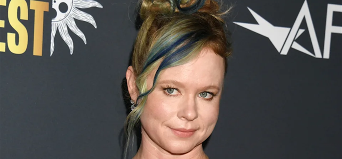 Thora Birch reveals she's bisexual 1