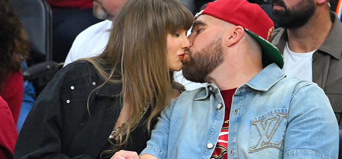 Taylor Swift and Travis Kelce Pack on the PDA During Courtside Date Night 1