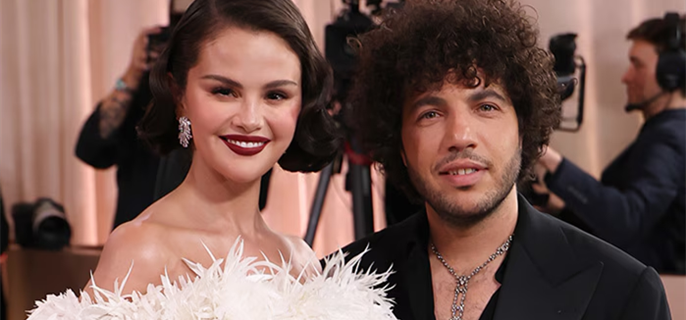 Selena Gomez Reveals How Rihanna Inspired a Code Name in Her Phone 1