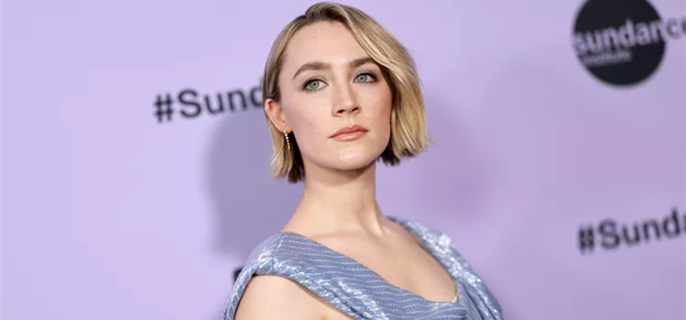 Saoirse Ronan Goes Viral for Her Reaction to Joke About Self-Defense: 'That's What Girls Have to Think About' 1