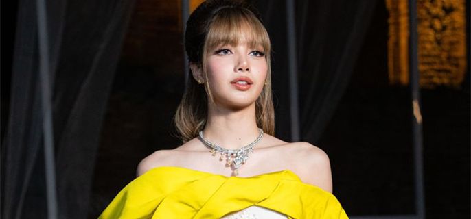 Lisa Wore a Breathtaking Embroidered Gown and Diamonds to Bulgari’s High Jewelry Show 1