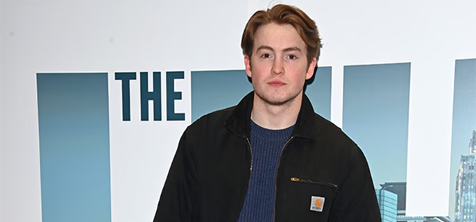 Heartstopper’s Kit Connor Looks Unrecognizable With Beard and Long Hair 1