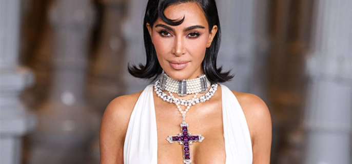 Kim Kardashian Slammed For 'Tone Deaf' Use Of Princess Diana's Cross Necklace: 'Show Some Respect' 1