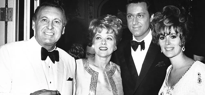 Jack Jones, “Wives and Lovers” and ‘Love Boat’ Theme Singer, Dies at 86 1