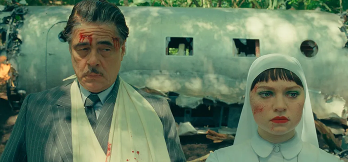 ‘The Phoenician Scheme’ Break-Out Mia Threapleton on Joining the Wes Anderson Acting Troupe 1