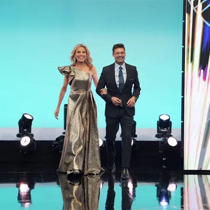 Ryan Seacrest debuts as 'Wheel of Fortune' host with Vanna White by his side