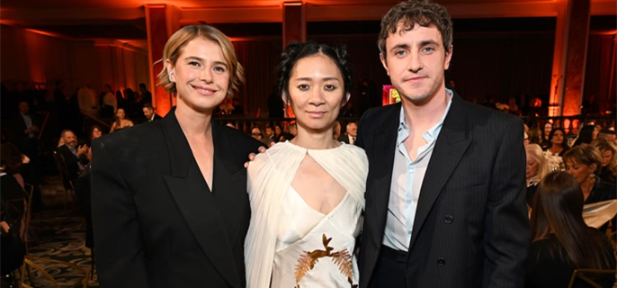 Hamnet Director Chloé Zhao Reveals She’s Training to Become a Death Doula 1