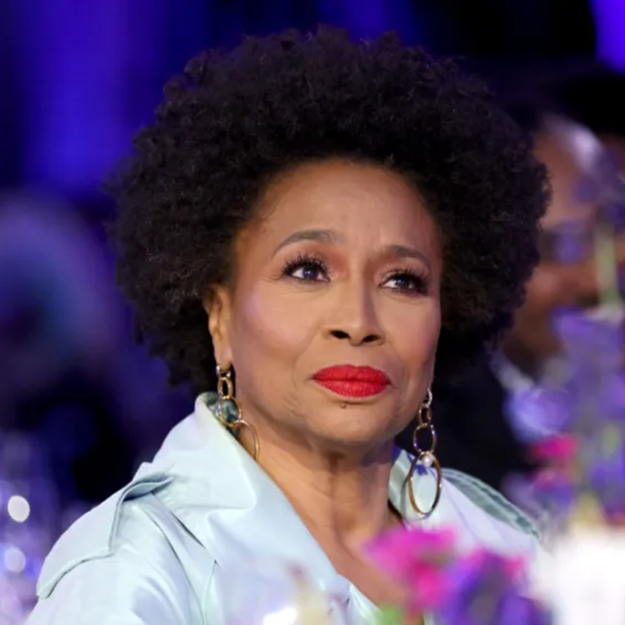 Jenifer Lewis Reveals She Suffered Dramatic Fall in the Serengeti