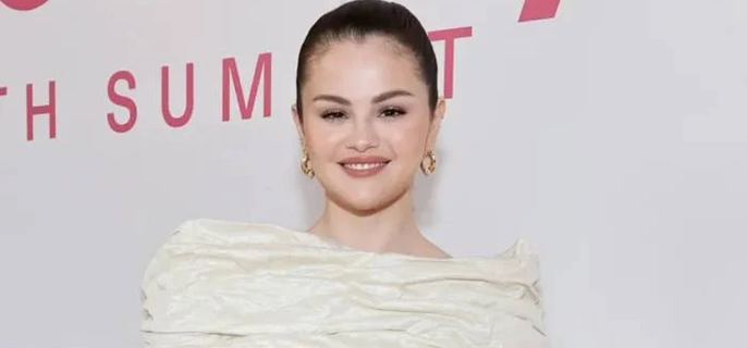 Selena Gomez gets candid about her Spanish language fluency 1