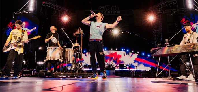 Coldplay’s Chris Martin offered concertgoers a friendly warning before ‘Jumbotron Song’ 1