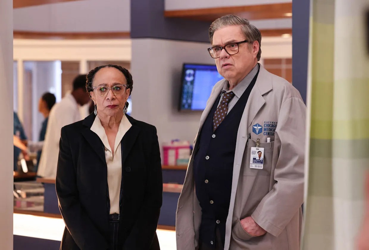 Chicago Med: S. Epatha Merkerson, Oliver Platt Returning for Season 10