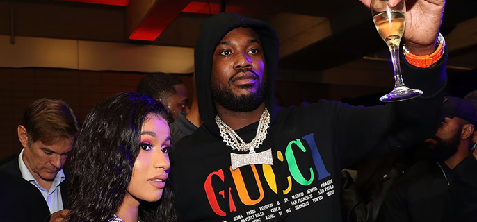 Cardi B Brings Out Nicki Minaj’s Ex Meek Mill on Stage at Philadelphia Concert 1