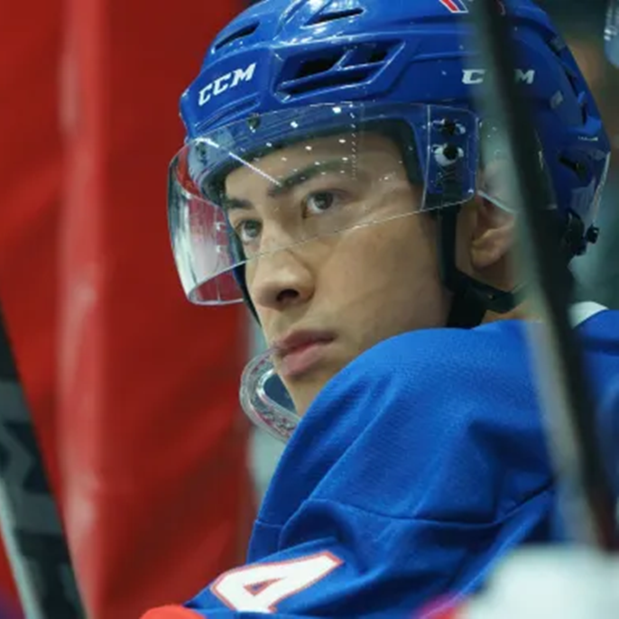 &lsquo;Heated Rivalry&rsquo;s Hudson Williams Gets &ldquo;Lovely Anonymous Emails&rdquo; From Closeted Pro Athletes