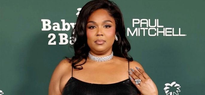 Lizzo explains how ‘harsh society’ instantly ‘ruined the stage’ for her 1