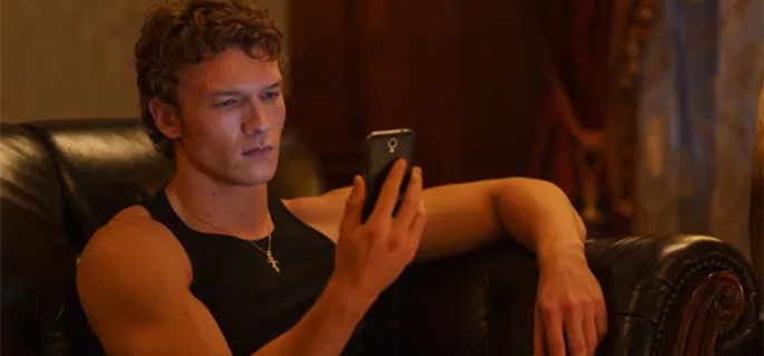 ‘Heated Rivalry’s Connor Storrie Gives Season 2 Filming Update 1