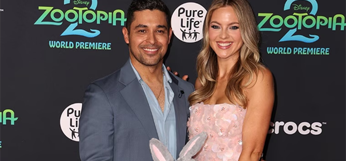 Wilmer Valderrama Makes First Red Carpet Appearance With Fiancée Amanda Pacheco and Daughter Nakano 1