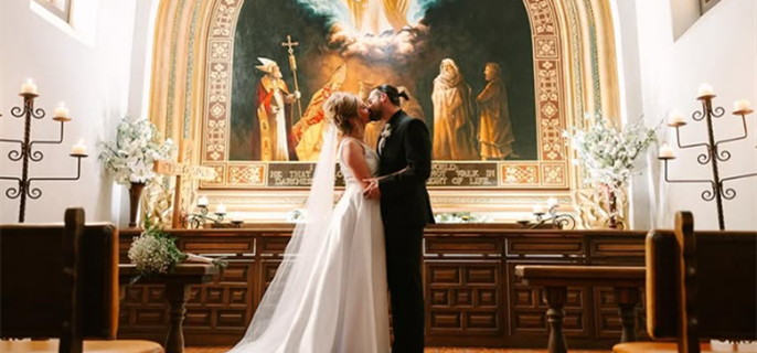 Former Disney Star Chelsea Kane Marries Miguel Marques 1
