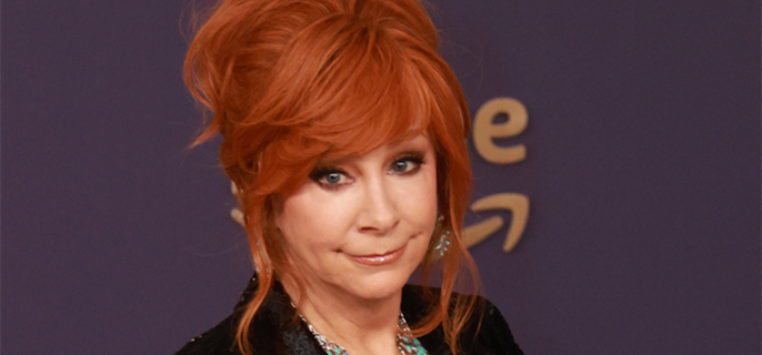 Reba McEntire Issues Emphatic PSA to Fans: 'Please Protect Yourself' 1