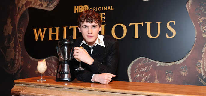 'White Lotus' Actor, 21, Admits That Timothée Chalamet is 'One of The Best Actors Alive' 1