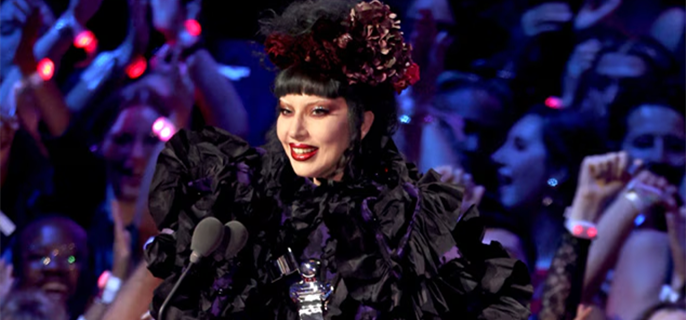 Lady Gaga Gives Fiancé Michael Polansky Sweet Shoutout at MTV VMAS 2025 1