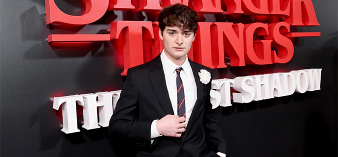 Noah Schnapp Teases ‘Stranger Things’ Finale: “People Are Going to Be Truly Devastated” 1