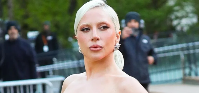 Lady Gaga Goes Statuesque in Strapless Gown at the Devil Wears Prada 2 Premiere 1