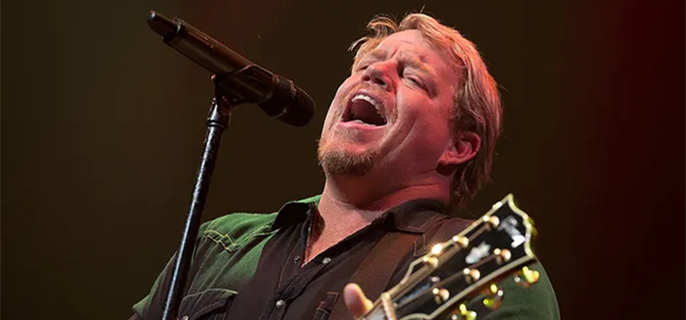 Country singer Pat Green's family members missing in deadly central Texas floods 1