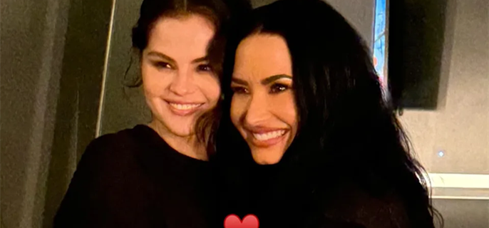 Selena Gomez supports Demi Lovato on opening night of tour 1