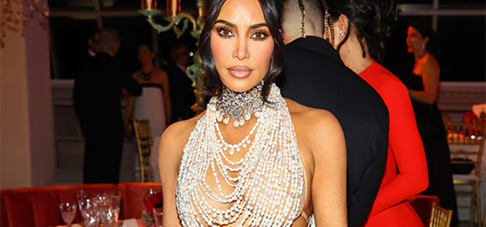 Kim Kardashian Shares Glimpse Inside Paris Trip Amid Lewis Hamilton Romance Rumors 1