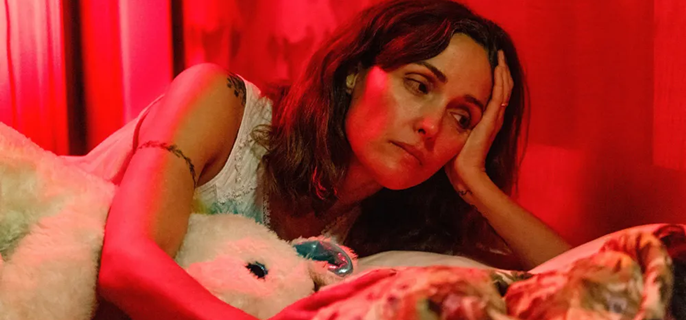 Rose Byrne Calls Her Oscar Nomination “Monumental” — and Says New Pet Bearded Dragon Is “Doing Well” 1