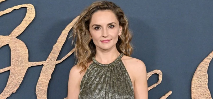 Rachael Leigh Cook opens up about 'Josie and the Pussycats' revival after 25 years 1